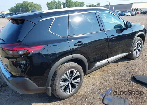 2021 Nissan Rogue Sv Intelligent Awd z USA, uszkodzony, nr VIN 5N1AT3BB0MC683314